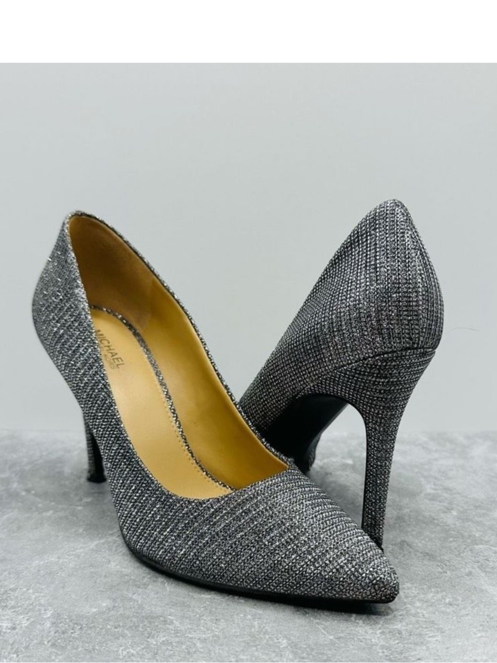 Michael Kors Greyish Silver Claire Pumps